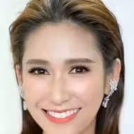 ปิยธิดา มิตรธีรโรจน์