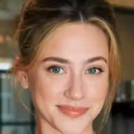 Lili Reinhart