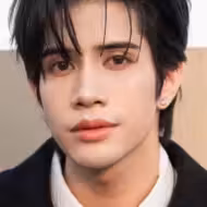 ภูมิ ชวัลวัฒน์ ทองอยู่